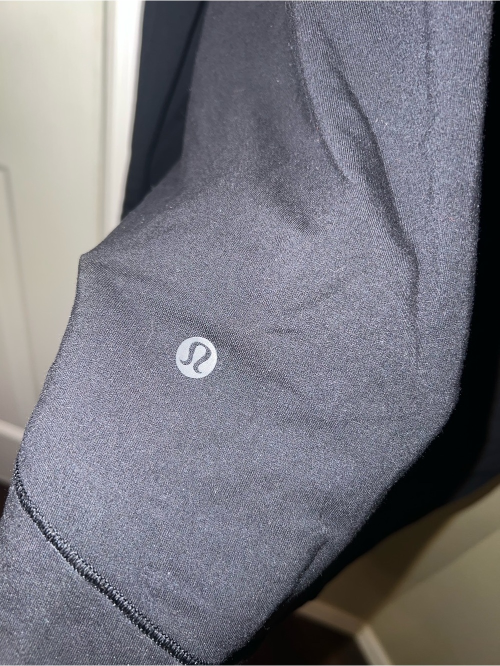Lululemon Jacket - Picture 5 of 6